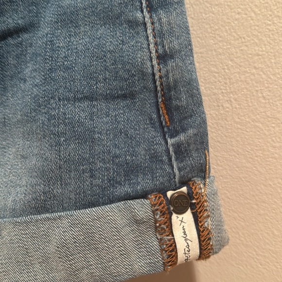 One Teaspoon High Waist Bandits Blue Jean Shorts Size 23 - Picture 5 of 7
